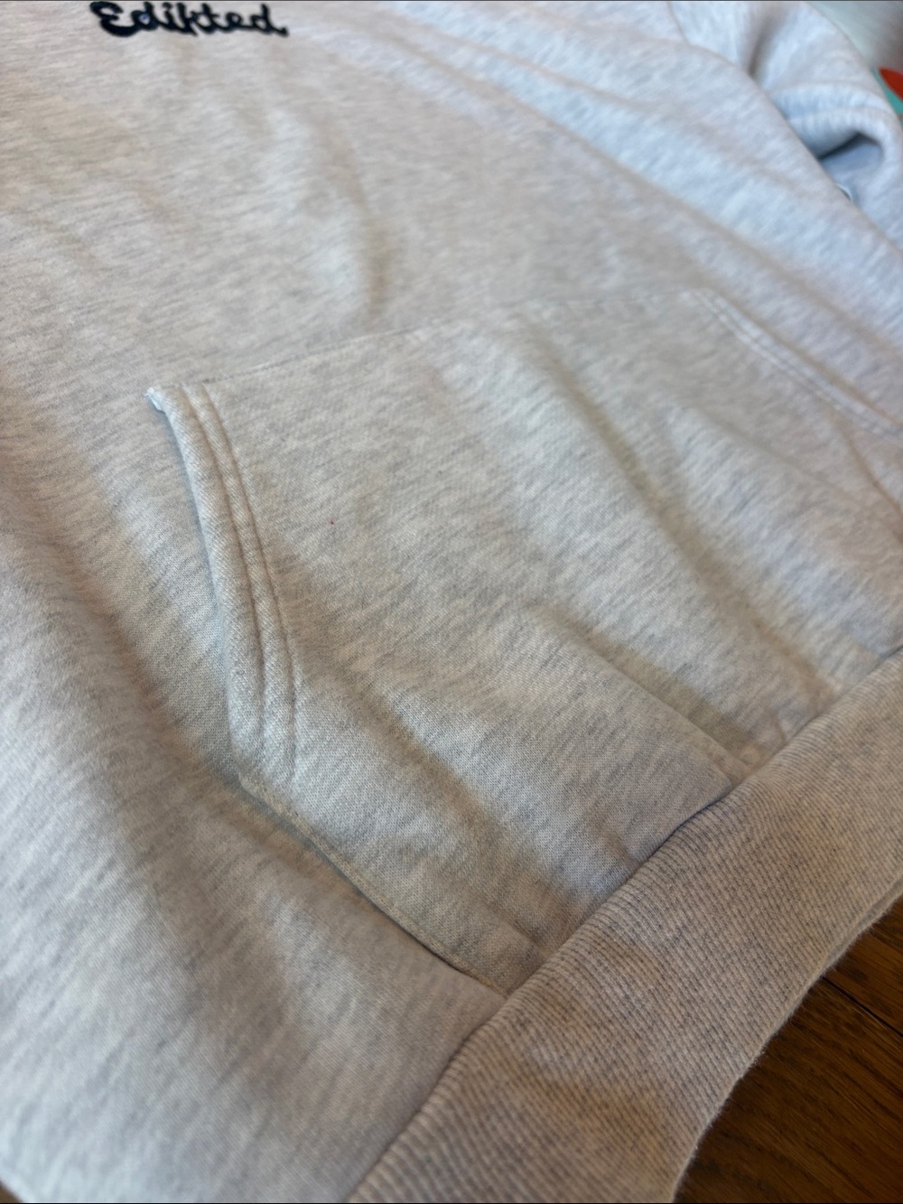 Edikted Heather Gray Hoodie- XS - Picture 4 of 6